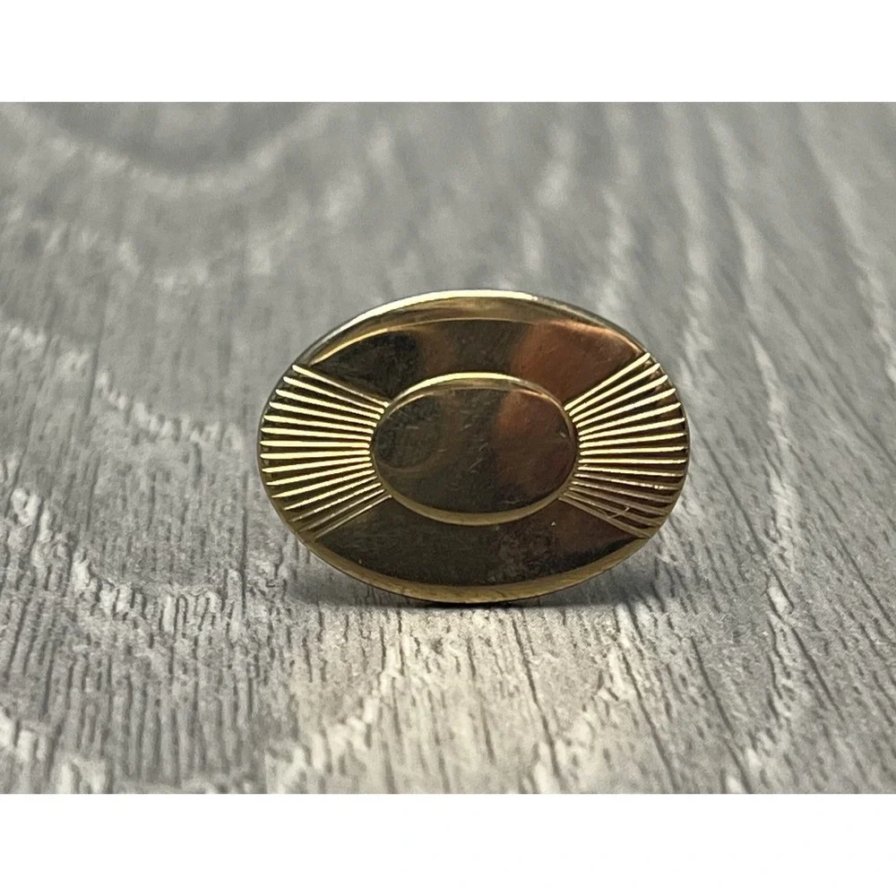 Elegant Gold Tone Oval Cufflinks with Sunburst Design Men's Formal Wear